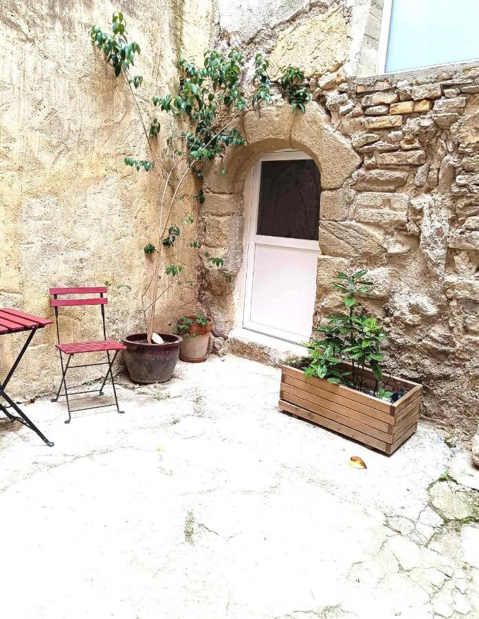 Appartement Centre L'Isle Sur La Sorgue المظهر الخارجي الصورة